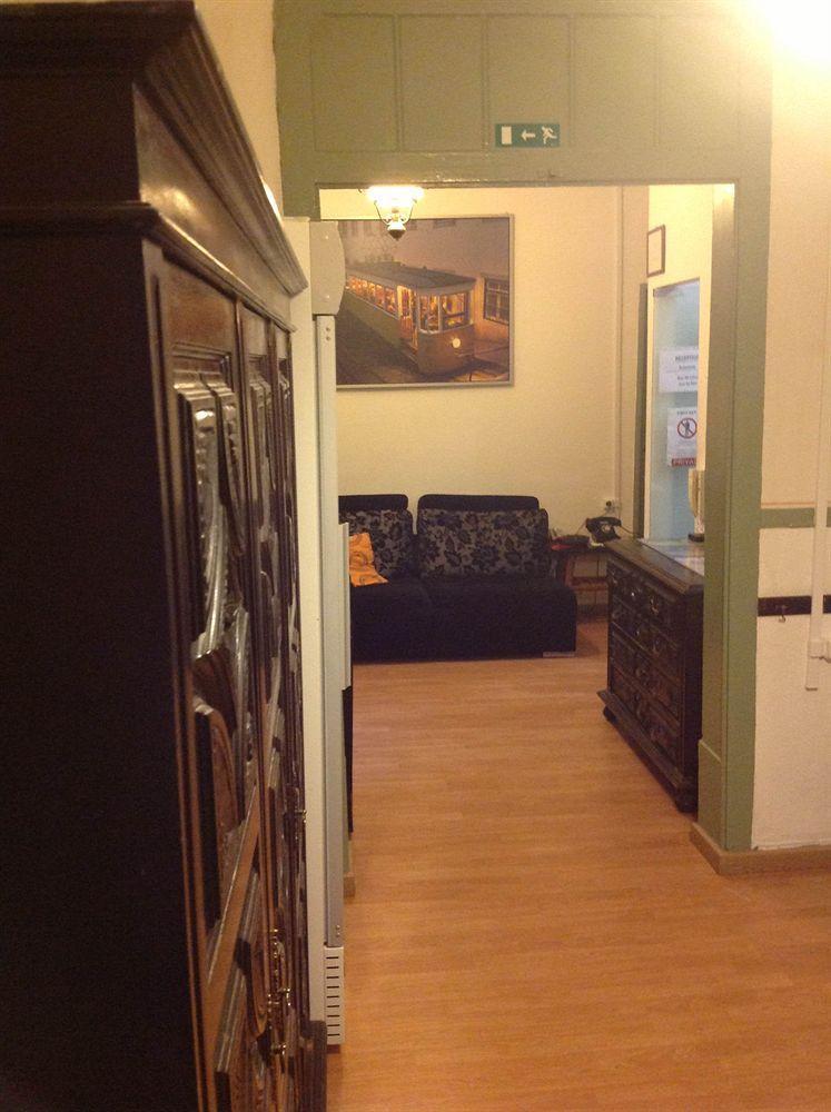 New Aljubarrota Guest House Lisboa Extérieur photo