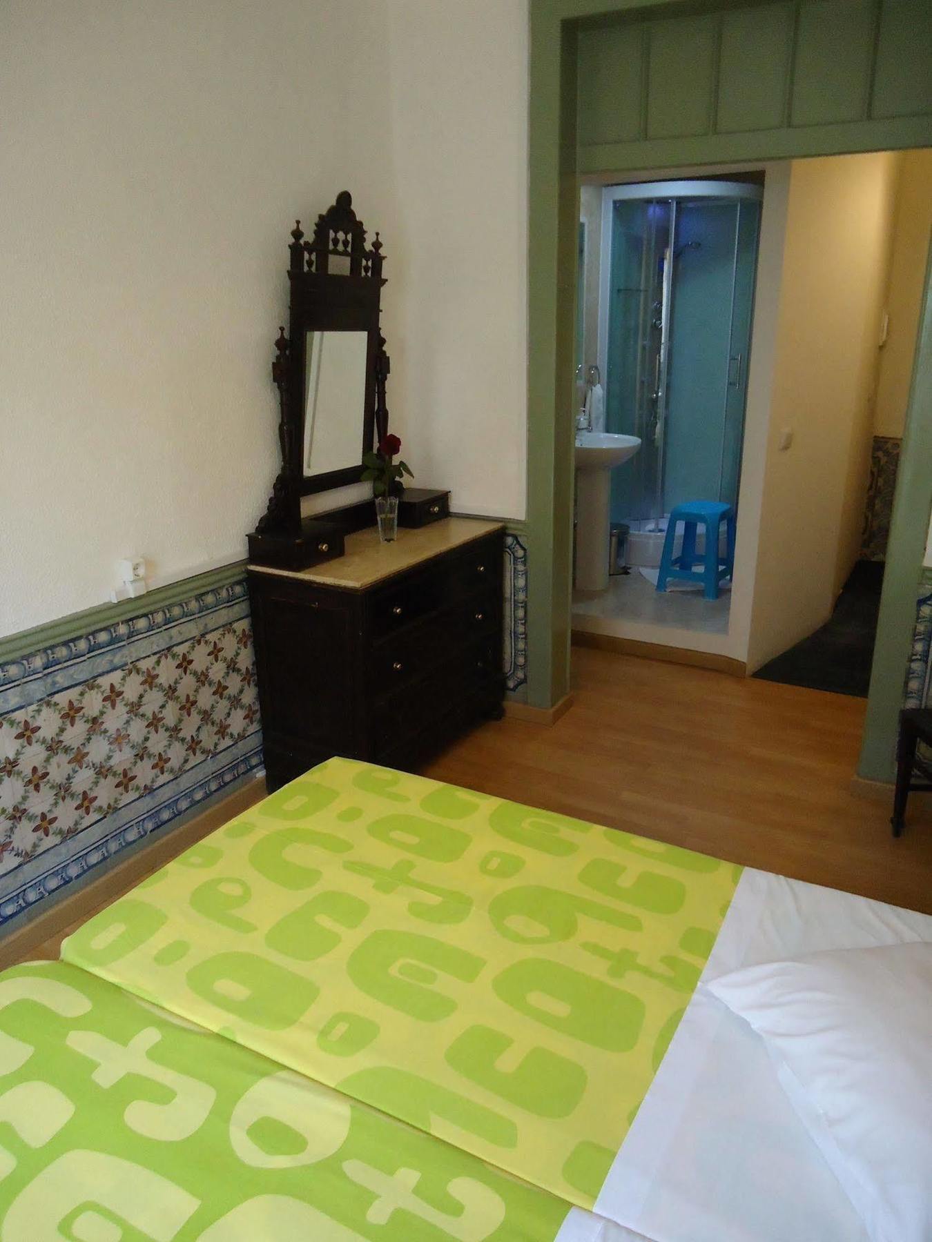 New Aljubarrota Guest House Lisboa Extérieur photo